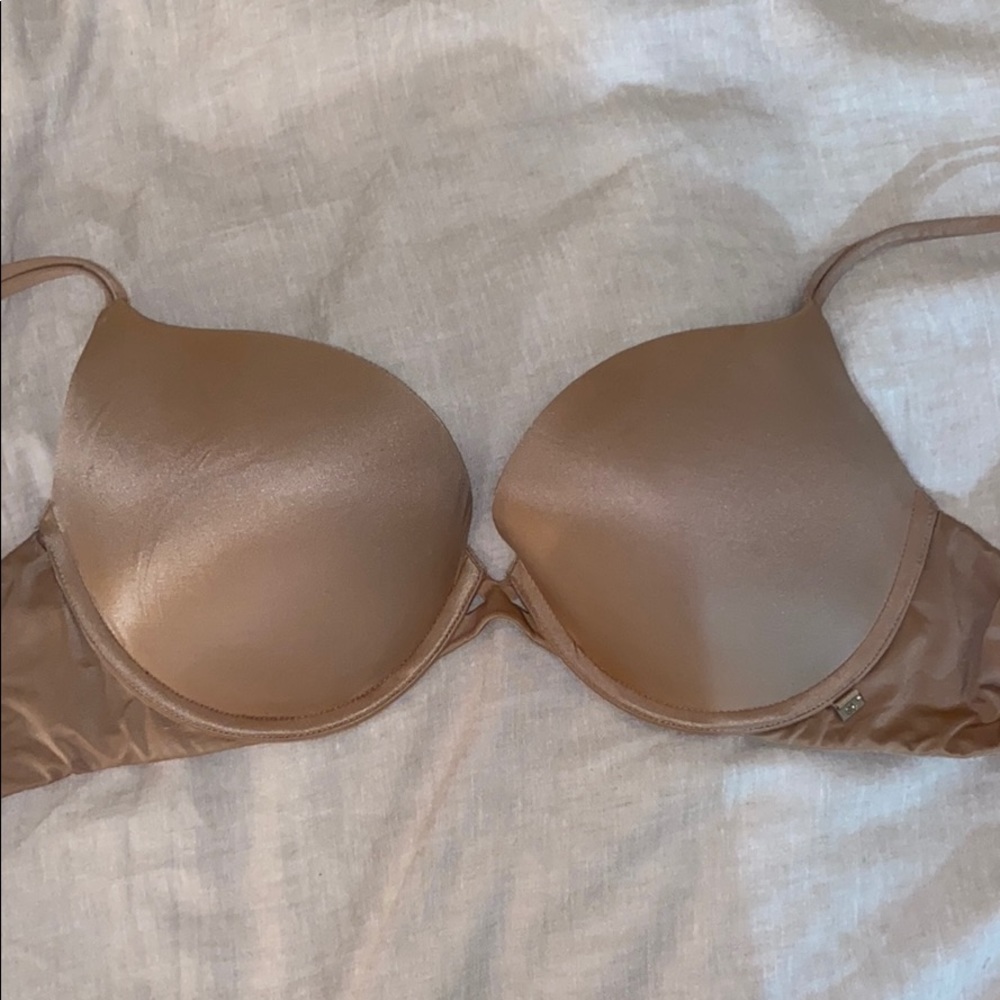 Victoria’s Secret Very sexy push-up bra